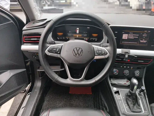 Volkswagen Lavida — Фото автомобиля 2