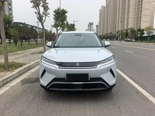 BYD Yuan UP — Фото автомобиля 2