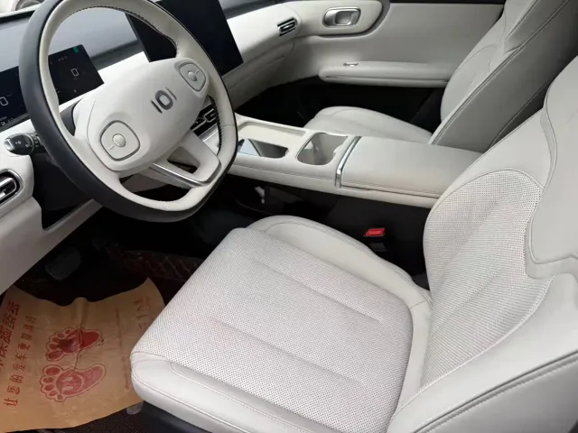 Changan Qiyuan Q05 — Фото автомобиля 4