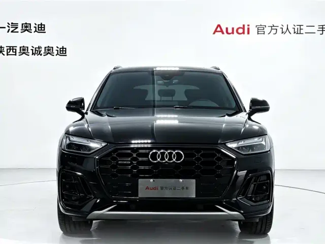 Audi Q5L — Фото автомобиля 2