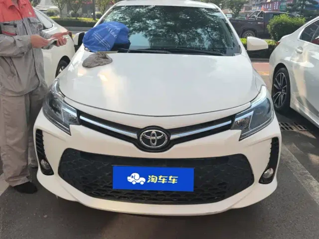 Toyota Vios FS — Фото автомобиля 2