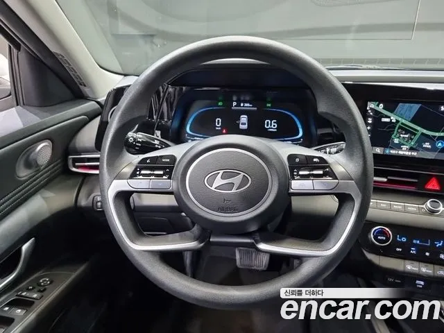 Hyundai Avante — Фото автомобиля 13