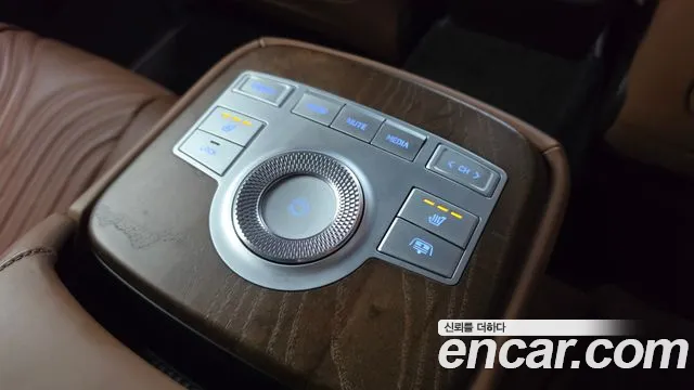 Genesis G80 RG3 — Фото автомобиля 18