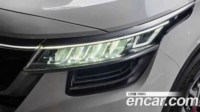 Kia Seltos — Фото автомобиля 7