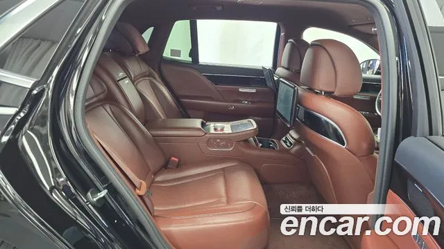 Genesis G90 RS4 — Фото автомобиля 18