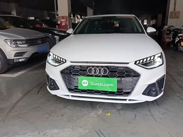 Audi A4L — Фото автомобиля 2