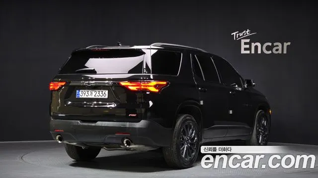 Chevrolet Traverse — Фото автомобиля 2