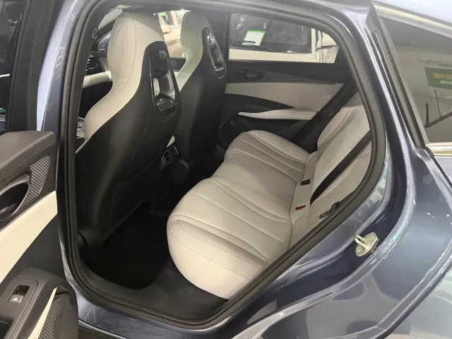 BYD Seal 06 — Фото автомобиля 8