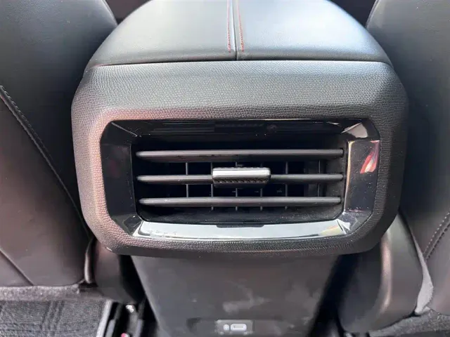 GAC Trumpchi GS3 — Фото автомобиля 15