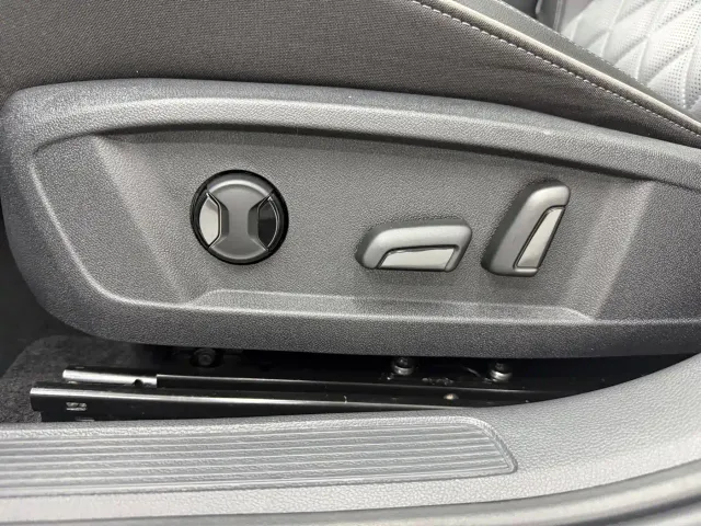Volkswagen Sagitar — Фото автомобиля 16