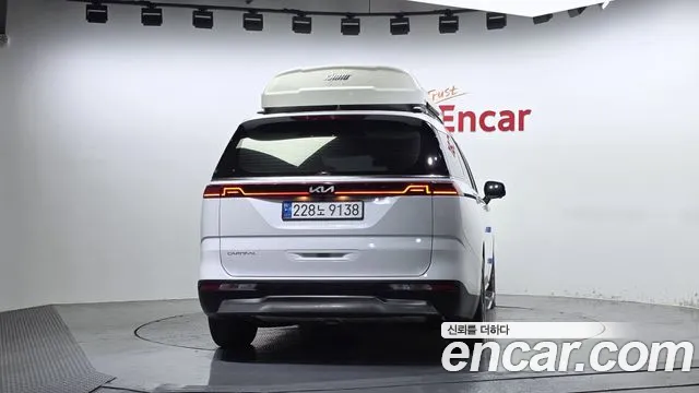 Kia Canival Carnival 4 поколение Дизель 7 мест Signature — Фото автомобиля 4