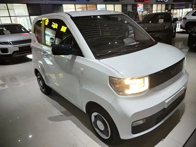 Wuling Hongguang Mini EV — Фото автомобиля 3