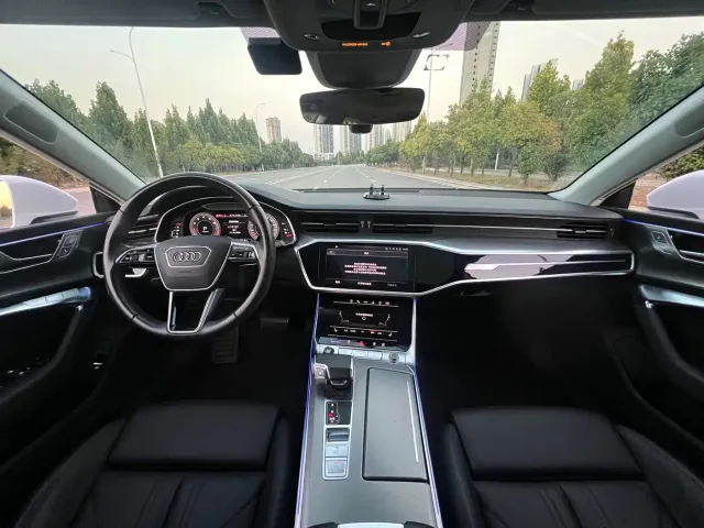 Audi A7 — Фото автомобиля 9