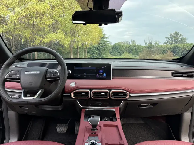 Jetour X70 Plus — Фото автомобиля 9