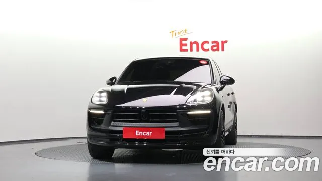 Porsche Macan — Фото автомобиля 3