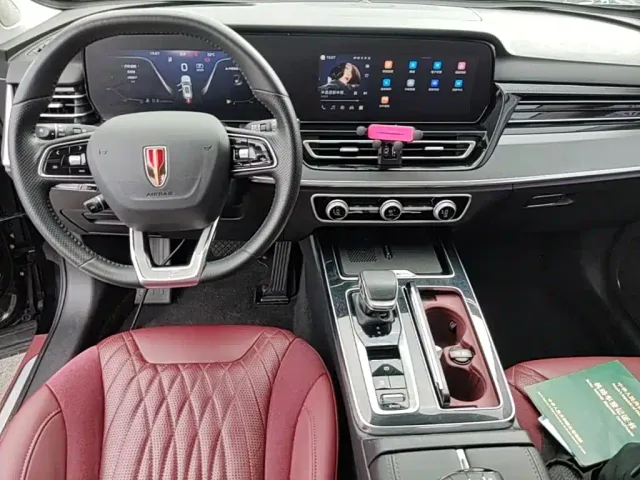 Hongqi HS5 — Фото автомобиля 15