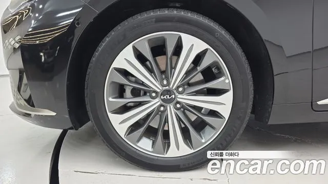 Kia K8 2.5 Бензин 2WD — Фото автомобиля 5