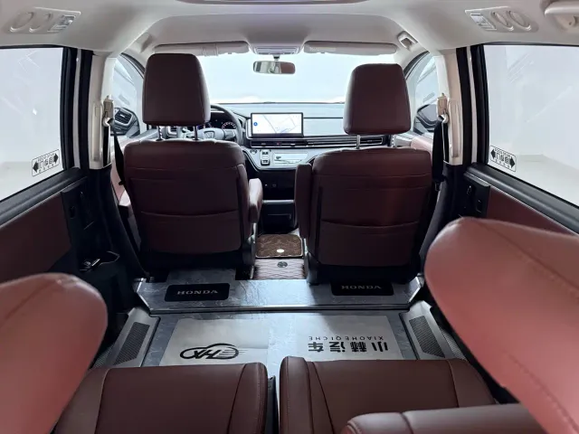 Honda Odyssey — Фото автомобиля 24