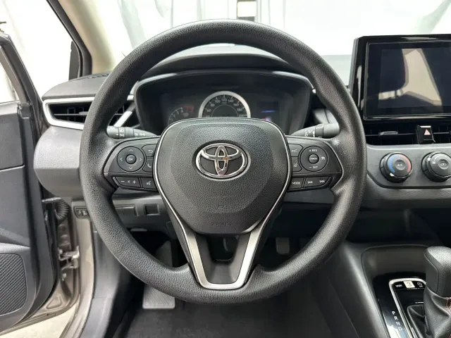 Toyota Corolla — Фото автомобиля 7