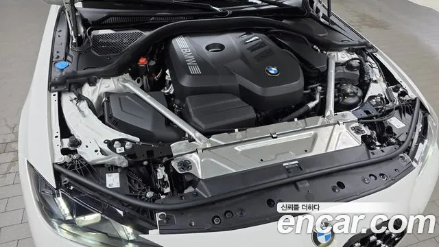 BMW 4-Series 4 серия (G22) 420i M Sport Pro Gran Coupe — Фото автомобиля 5