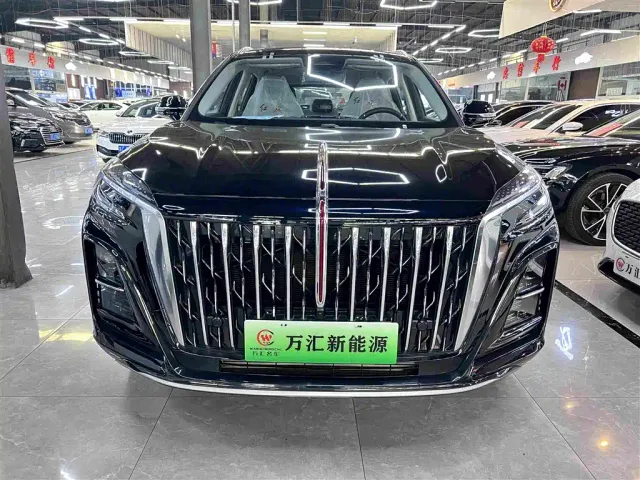 Фотография автомобиля — Hongqi HS3 PHEV