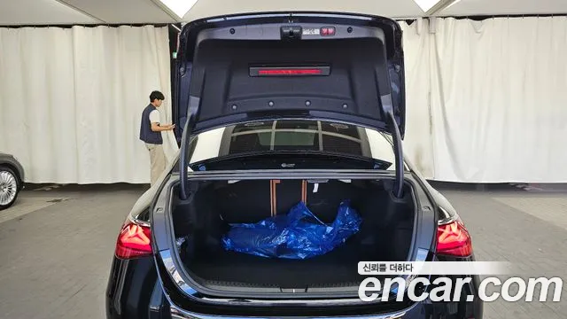 Mercedes-Benz E-Class W214 — Фото автомобиля 26