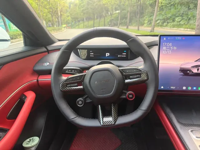 Xiaomi SU7 — Фото автомобиля 16
