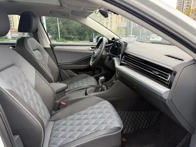 Volkswagen Sagitar — Фото автомобиля 10