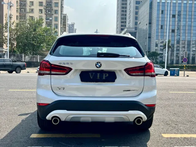 BMW X1 — Фото автомобиля 8