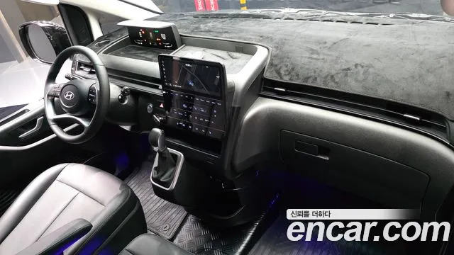 Hyundai Staria — Фото автомобиля 10