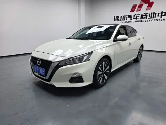 Фотография автомобиля — Nissan Teana