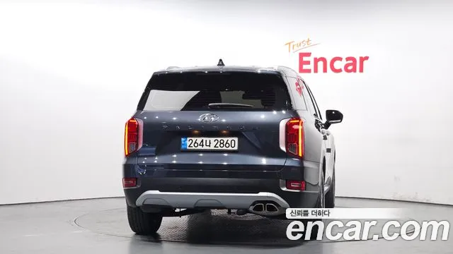 Hyundai Palisade Palisade Дизель 2.2 2WD — Фото автомобиля 4