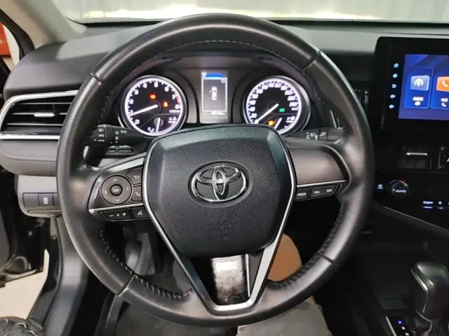 Toyota Camry — Фото автомобиля 10