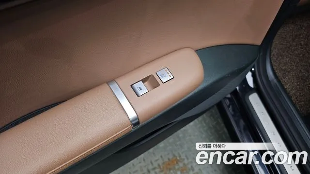 Hyundai Grandeur GN7 — Фото автомобиля 19