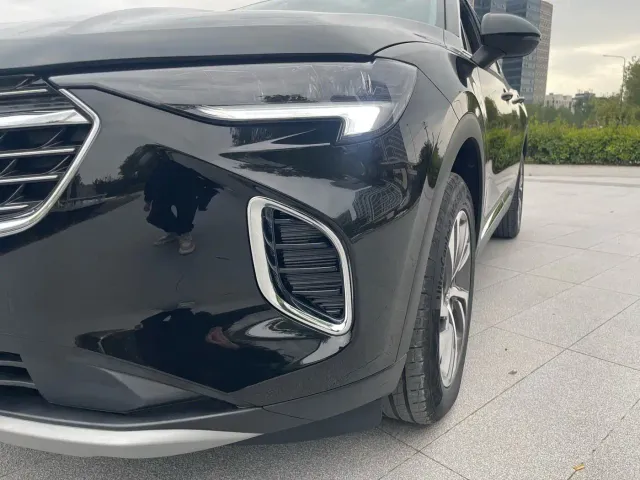 Buick Envision S — Фото автомобиля 4