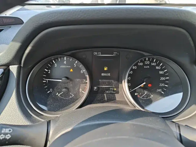 Nissan X-Trail — Фото автомобиля 11