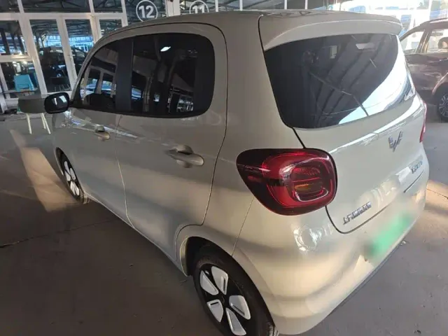 Wuling Hongguang Mini EV — Фото автомобиля 4