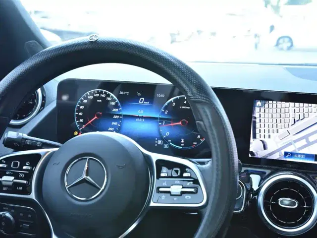 Mercedes-Benz GLA-Class — Фото автомобиля 18