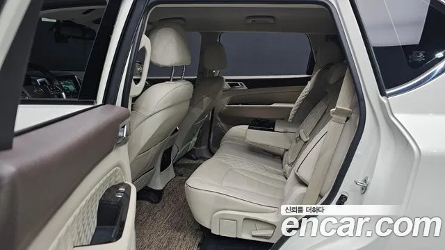 KG_Mobility_Ssangyong Rexton All Rexton Дизель 2.2 4WD — Фото автомобиля 13