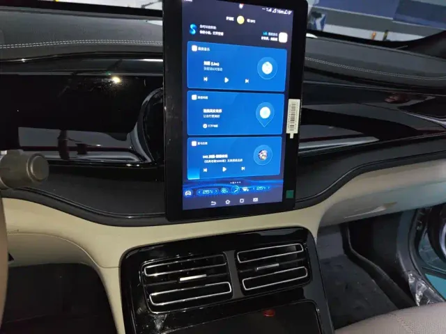 BYD Qin PLUS — Фото автомобиля 9