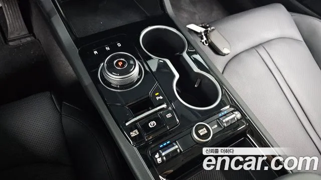 Kia K5 Новый K5 3 поколение 2.0 LPi(Для проката) — Фото автомобиля 9