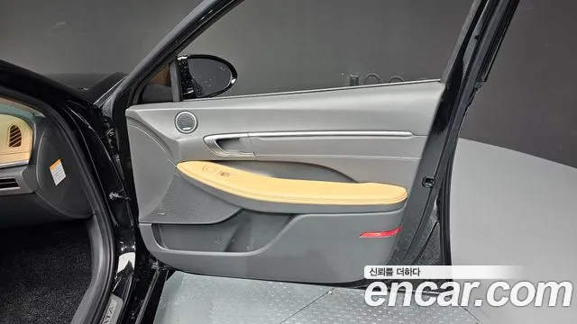 Hyundai Sonata Inspiration — Фото автомобиля 19