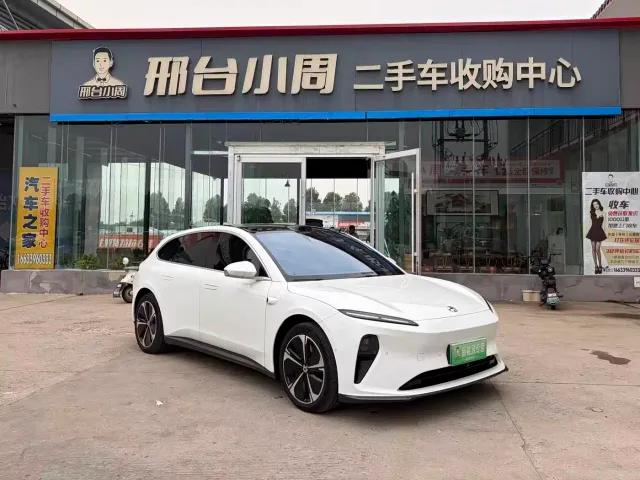 Nio ET5 Touring — Фото автомобиля 3