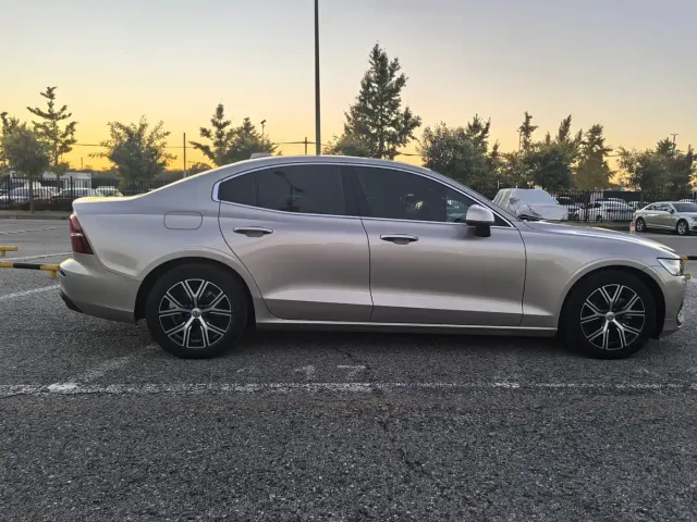 Volvo S60 — Фото автомобиля 8