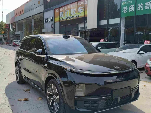 Li Auto L9 — Фото автомобиля 3