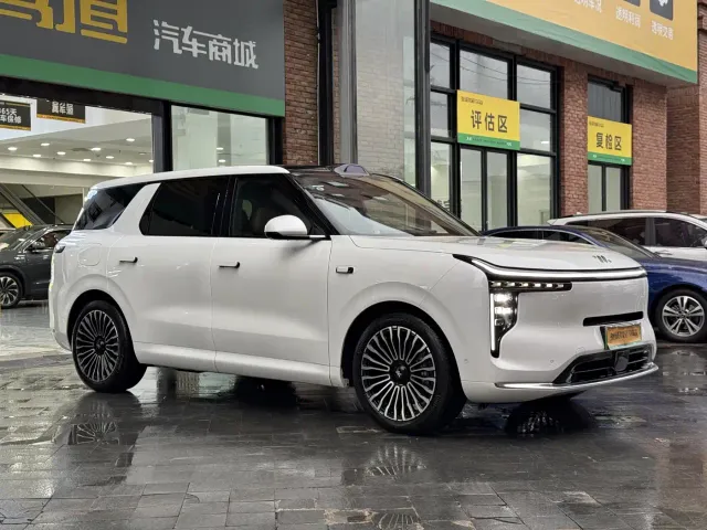 IM Motors LS8 — Фото автомобиля 3
