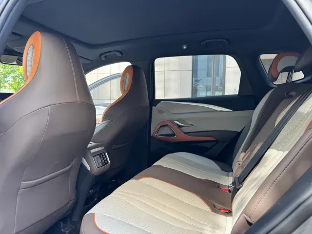 BYD Song Pro — Фото автомобиля 25