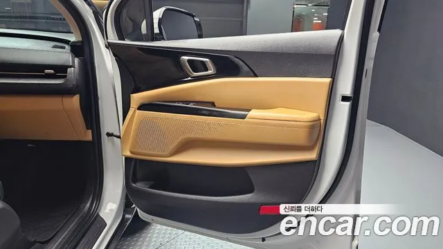 Kia Canival Carnival 4 поколение Дизель 9 мест Prestige — Фото автомобиля 25