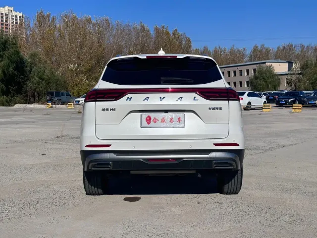 Haval H6 — Фото автомобиля 9