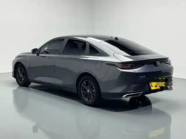 Changan Lamore — Фото автомобиля 15